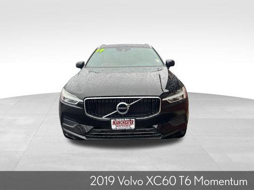 2019 Volvo XC60 T6 Momentum