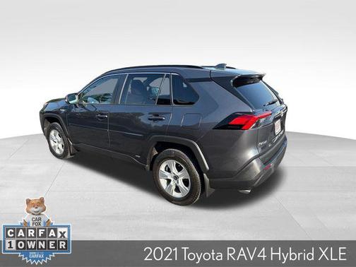 Magnetic Gray Metallic 2021 Toyota RAV4 Hybrid XLE