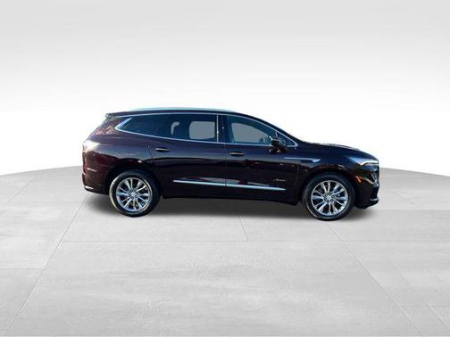 2022 Buick Enclave Avenir