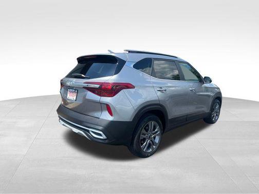 2022 Kia Seltos S
