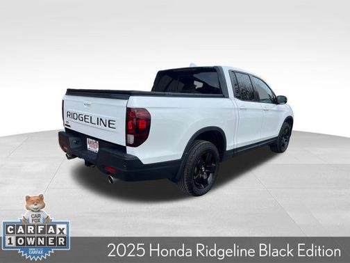 2025 Honda Ridgeline Black