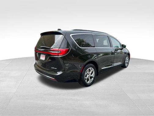 2022 Chrysler Pacifica Limited