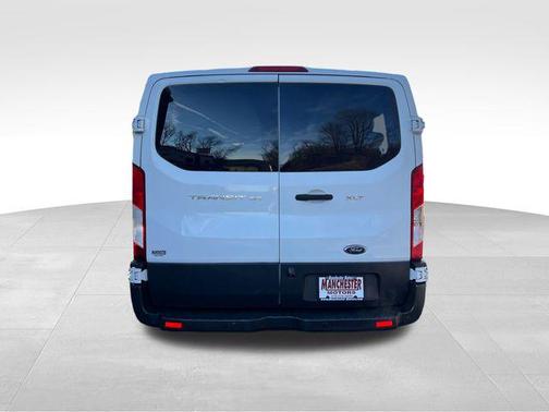 2016 Ford Transit-150 XLT