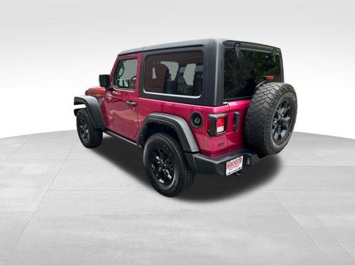 Limited Edition Tuscadero Pearlcoat 2022 Jeep Wrangler Willys