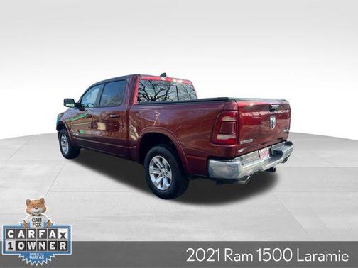 Delmonico Red Pearlcoat 2021 RAM 1500 Laramie