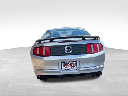 2011 Ford Mustang GT Premium