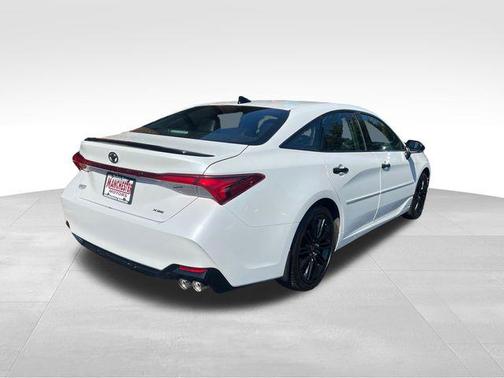 2021 Toyota Avalon XSE