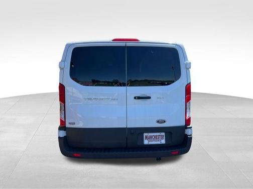 Oxford White 2022 Ford Transit-350 XLT