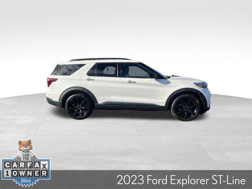 2023 Ford Explorer ST-Line