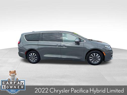 2022 Chrysler Pacifica Hybrid Limited