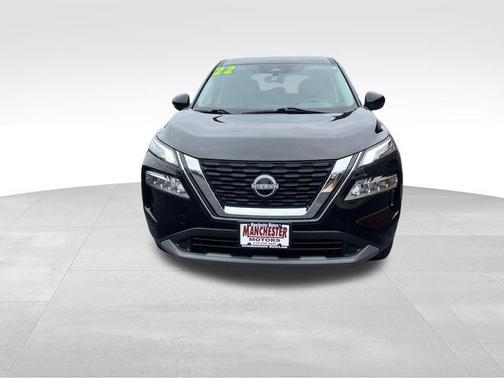 Super Black 2022 Nissan Rogue SV