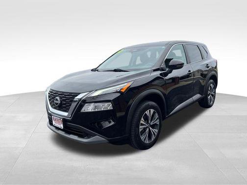 Super Black 2022 Nissan Rogue SV