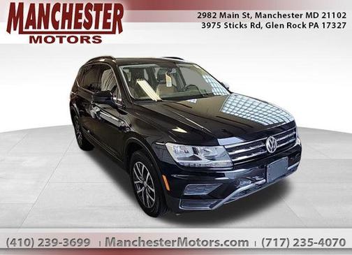 Deep Black Pearl 2019 Volkswagen Tiguan 2.0T SE 4MOTION