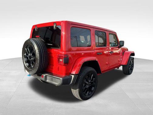 2024 Jeep Wrangler 4xe Sahara