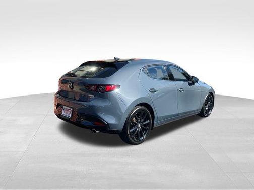2020 Mazda Mazda3 FWD w/Premium Package