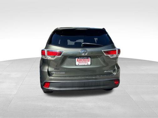 2016 Toyota Highlander XLE