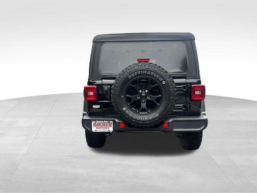 2022 Jeep Wrangler Willys