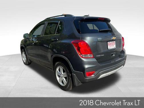Nightfall Gray Metallic 2018 Chevrolet Trax LT