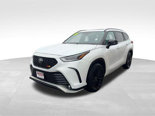 2023 Toyota Highlander XSE
