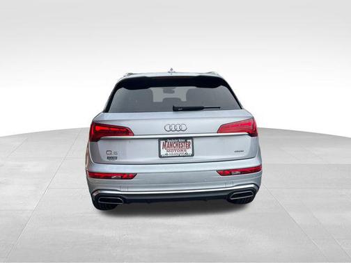 2024 Audi Q5 45 S line Premium Plus
