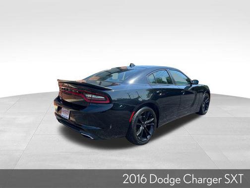 2016 Dodge Charger SXT