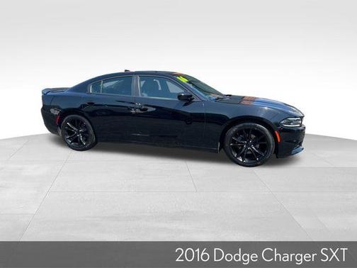 2016 Dodge Charger SXT