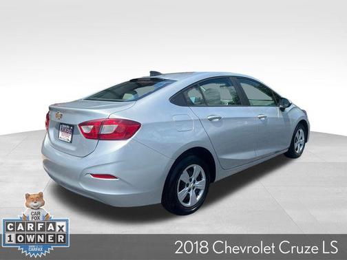 2018 Chevrolet Cruze LS