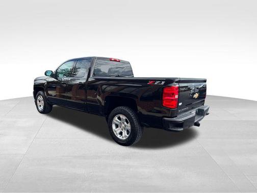 Havana Metallic 2018 Chevrolet Silverado 1500 2LT