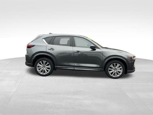 2022 Mazda CX-5 Signature