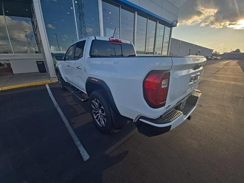 2024 GMC Canyon Denali
