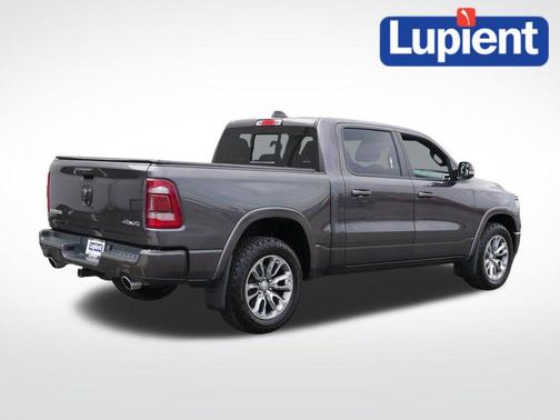 Granite Crystal Metallic Clearcoat 2019 RAM 1500 Laramie