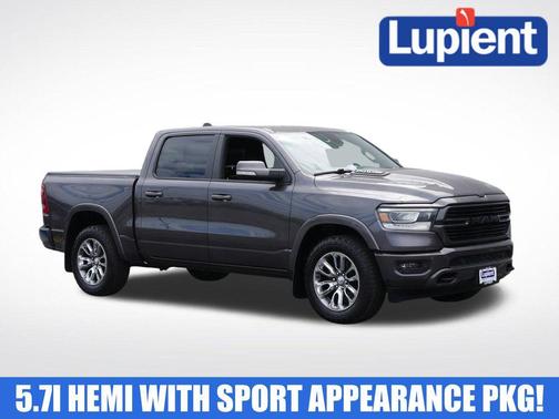 Granite Crystal Metallic Clearcoat 2019 RAM 1500 Laramie