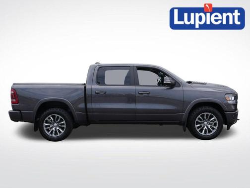 Granite Crystal Metallic Clearcoat 2019 RAM 1500 Laramie