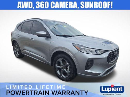 Silver Metallic 2023 Ford Escape ST-Line Select