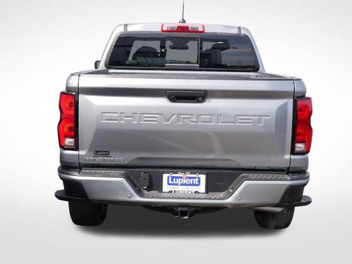 Sterling Gray Metallic 2026 Chevrolet Colorado LT
