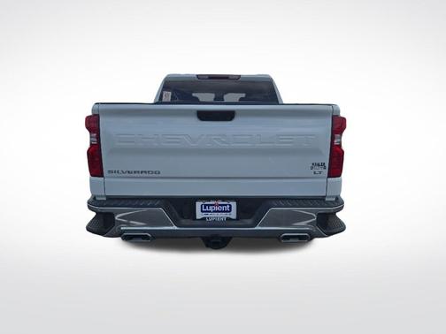 Summit White 2024 Chevrolet Silverado 1500 LT