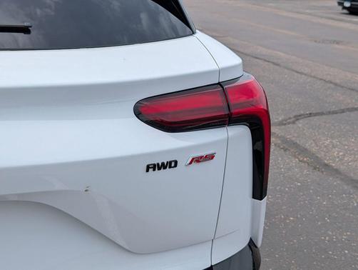 Summit White 2024 Chevrolet Blazer EV eAWD RS