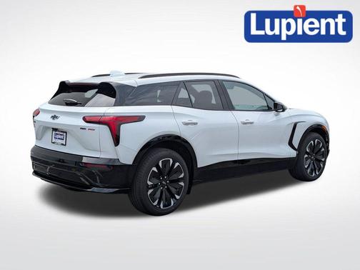Summit White 2024 Chevrolet Blazer EV eAWD RS