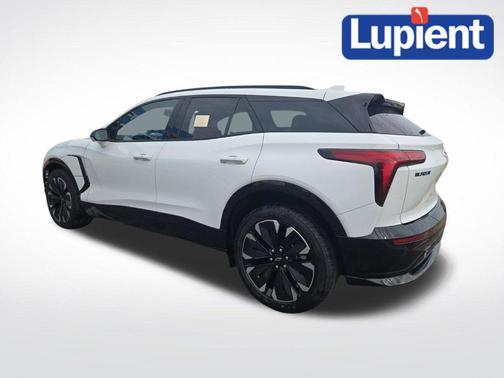 Summit White 2024 Chevrolet Blazer EV eAWD RS