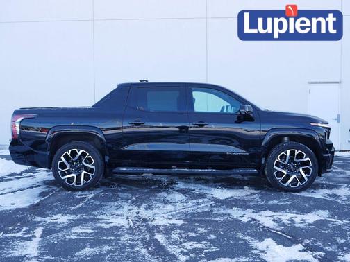2024 Chevrolet Silverado EV RST