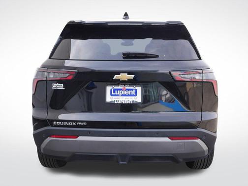 Mosaic Black Metallic 2025 Chevrolet Equinox 1LT