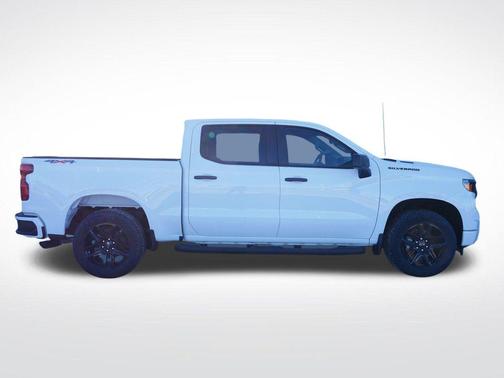 Summit White 2026 Chevrolet Silverado 1500 Custom