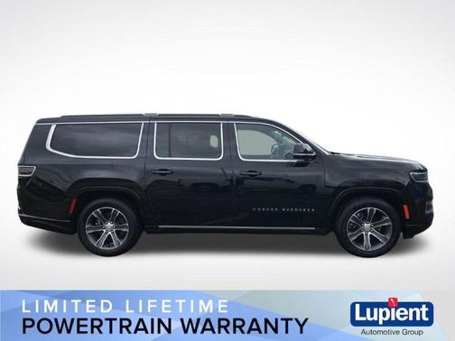 Diamond Black Crystal Pearlcoat 2024 Jeep Grand Wagoneer L Base