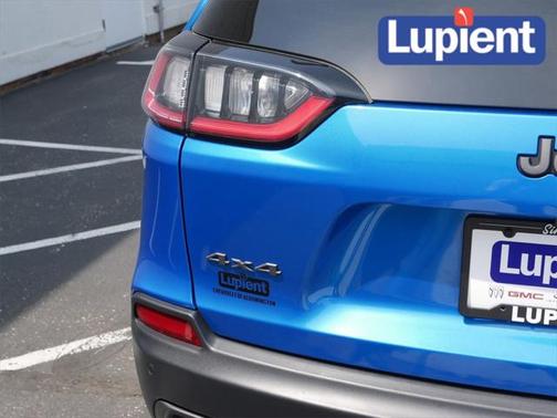 2020 Jeep Cherokee Trailhawk
