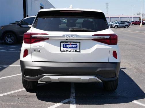 2023 Kia Seltos LX