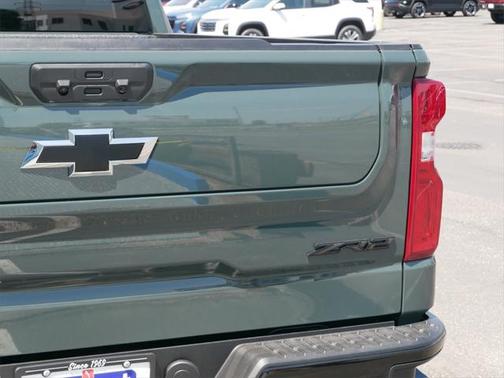 2025 Chevrolet Silverado 1500 ZR2