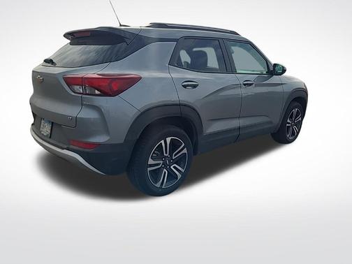 Sterling Gray Metallic 2023 Chevrolet Trailblazer LT