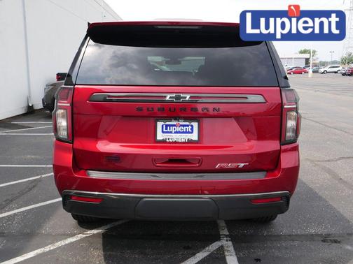 2021 Chevrolet Suburban RST