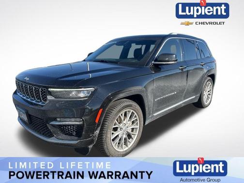 2022 Jeep Grand Cherokee Summit