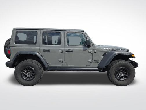 Sting-Gray Clearcoat 2023 Jeep Wrangler High Tide
